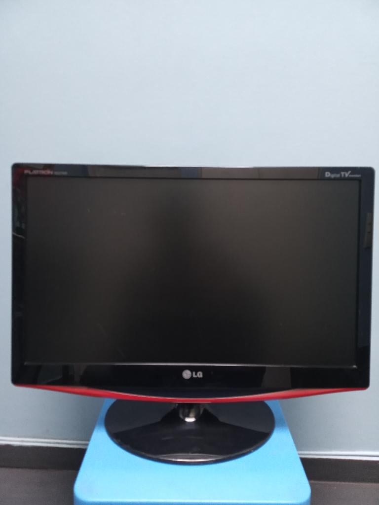 TV LG, Autres marques, Moins de 60 watts, Enlèvement, Utilisé