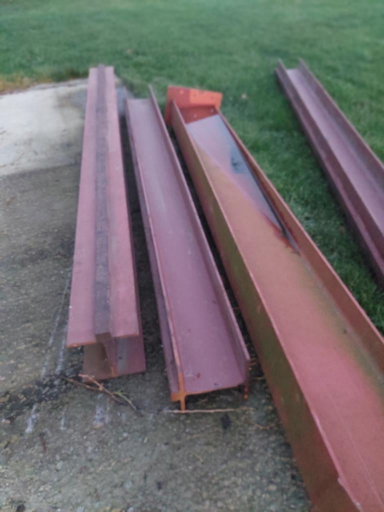 HEB 240 LIGGERS POUTREL VERSCHILLENDE LENGTES, Doe-het-zelf en Bouw, Metalen, Ophalen