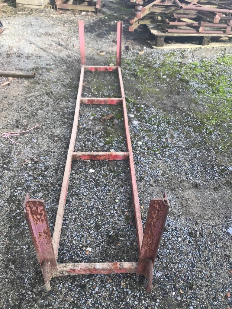 Stapelrek voor buizen en profielen, Ophalen