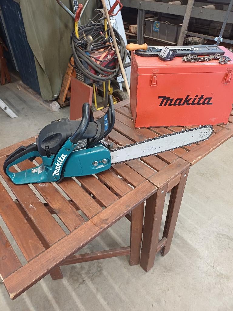 Makita kettingzaag  benzine, Ophalen, Gebruikt, 70 mm of meer, Kettingzaag