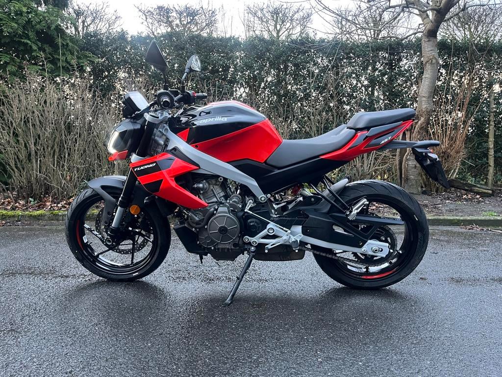 Aprilia Tuono 457, Motoren, Motoren | Aprilia, 2 cilinders, Bedrijf, Minimaal motorrijbewijs A2, 457 cc