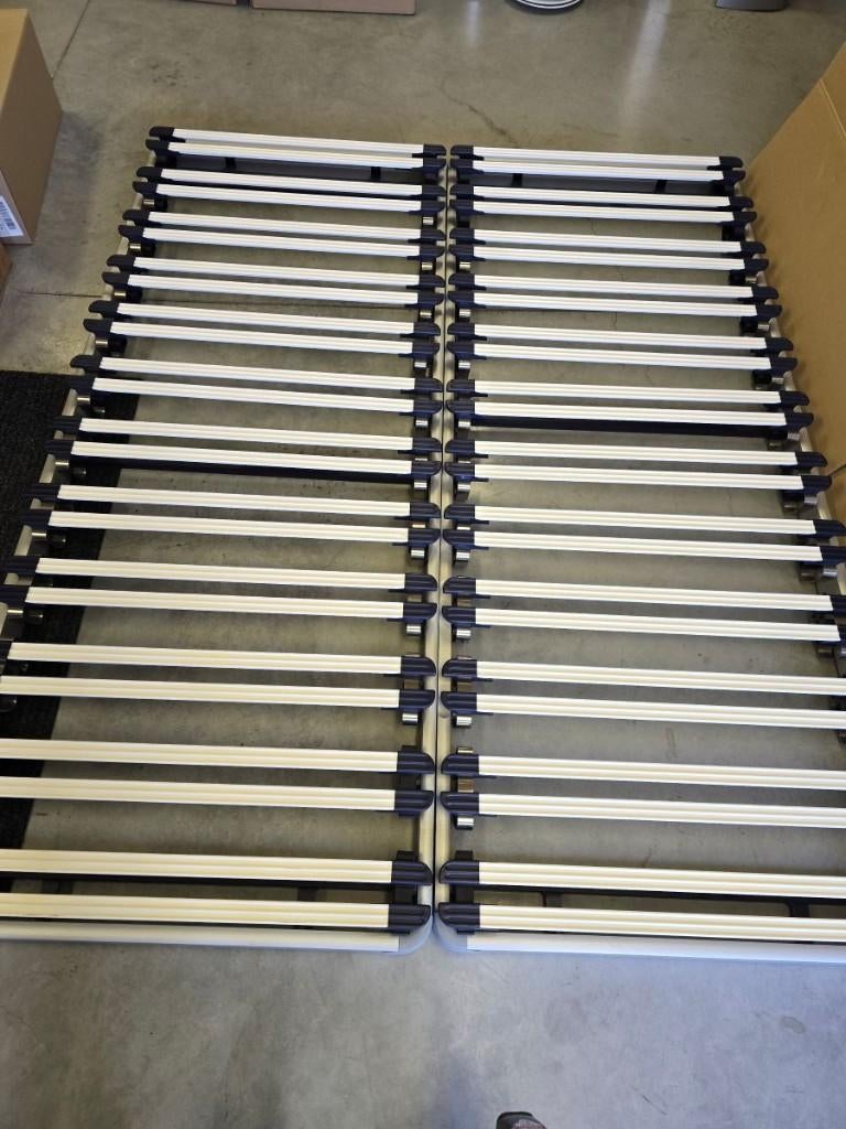 BEKA eclipse lattenbodems 2x80/200-glasvezel +inox rotules, Huis en Inrichting, Slaapkamer | Matrassen en Bedbodems, Ophalen, Tweepersoons