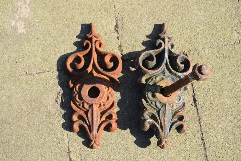 FIXATIONS ,AMARRAGES,ANCRAGES EN FONTE OUVRAGEE, Bricolage & Construction, Quincaillerie & Fixations, Enlèvement ou Envoi, Neuf