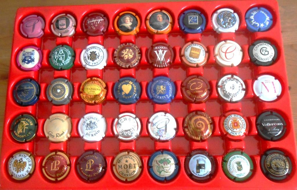 lot 02 - 40 champagnecapsules - 6 euro, Ophalen of Verzenden