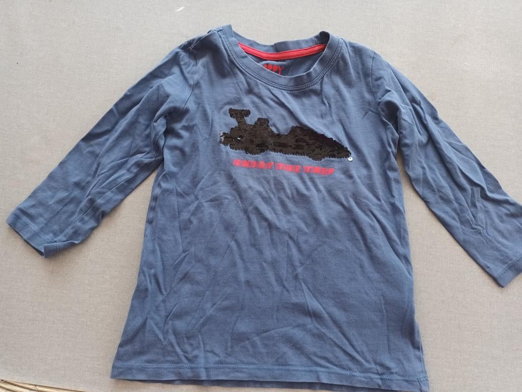 T-shirt maat 98 sportwagen, Ophalen of Verzenden, Zo goed als nieuw