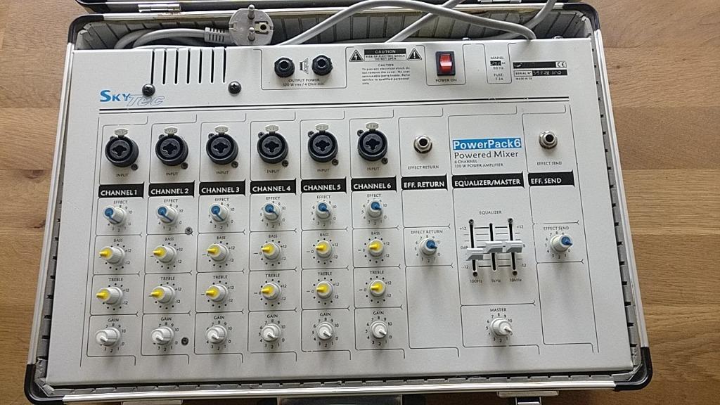 SKYTEC PowerPack 6 Powered Mixer, 6 kanalen, 120W, Ophalen