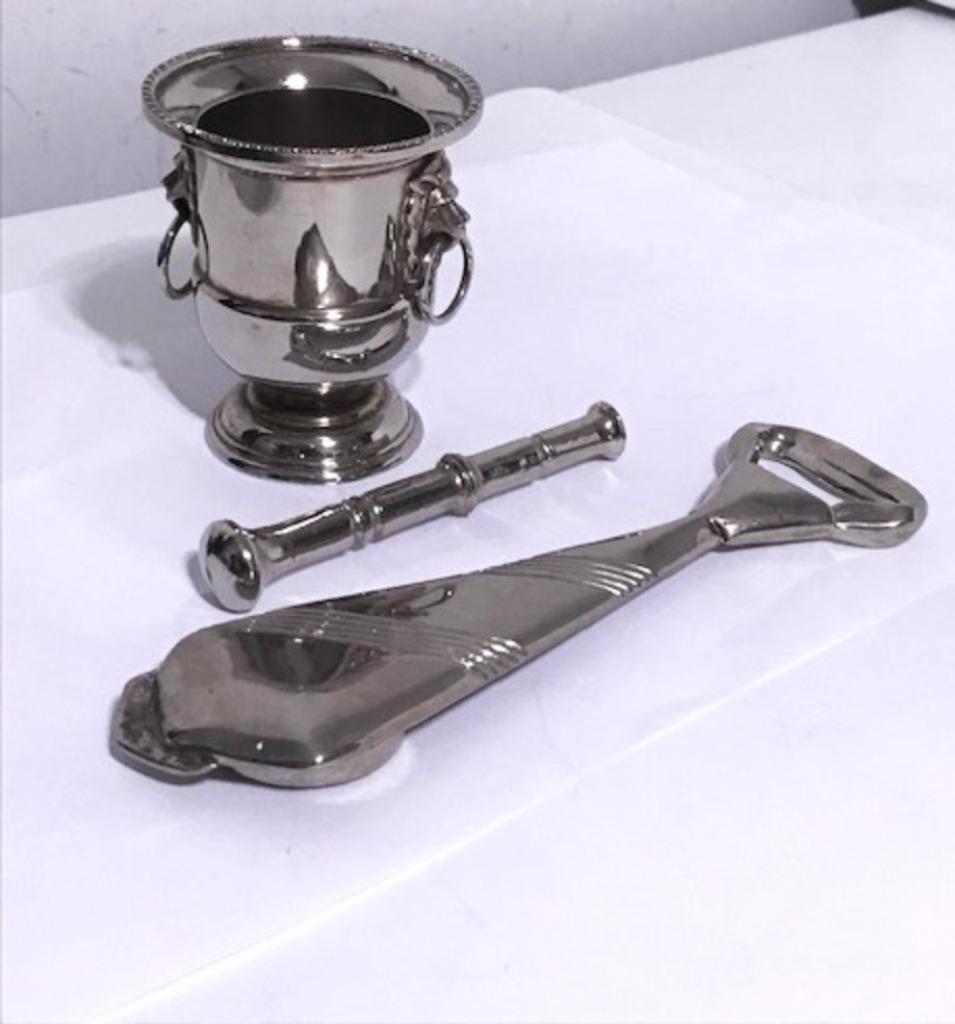 Sheffield seau glace Mini Décapsuleur argenté Vintage✨😎🎁👌, Antiquités & Art, Enlèvement ou Envoi