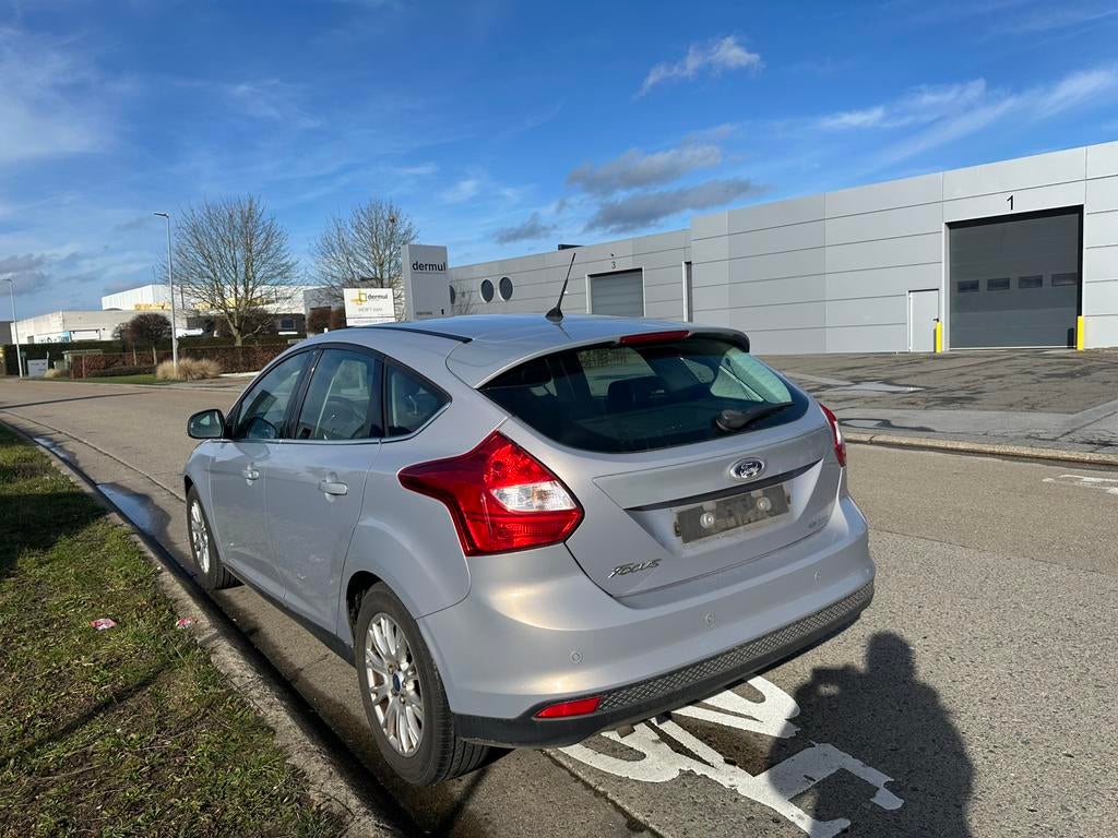 Ford focus 1.6 benzine 77 Kw,Bj 2011,Euro 5,Airco,5 deurs, Autos, Ford, Entreprise, Achat, Focus, ABS, Airbags, Air conditionné
