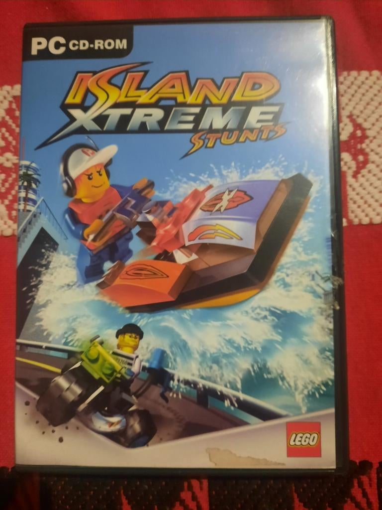PC CD-Rom Island Xtreme Stunts, Games en Spelcomputers, Ophalen of Verzenden, Gebruikt
