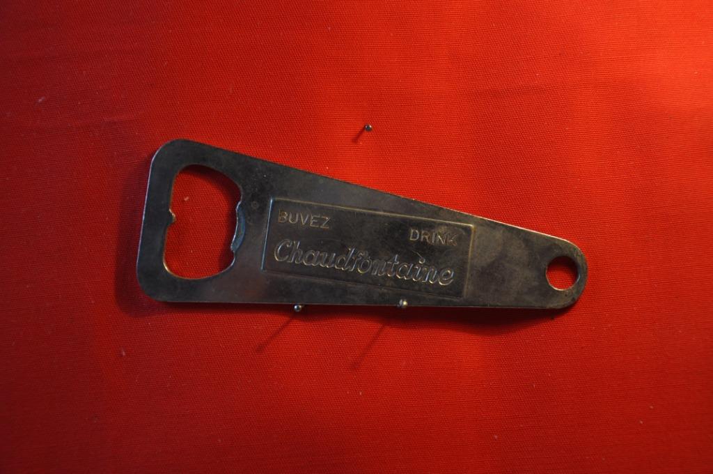 §  decapsuleur publicitaire ancien chaudfontaine  (58), Enlèvement ou Envoi, Utilisé, Ouvre-bouteille, Autres marques