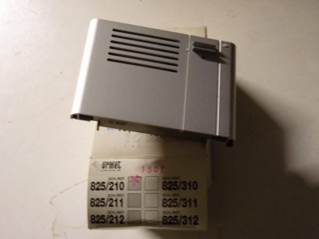 Urmet 825/210 luidsprekerbehuizing parlefoon, Enlèvement, Neuf