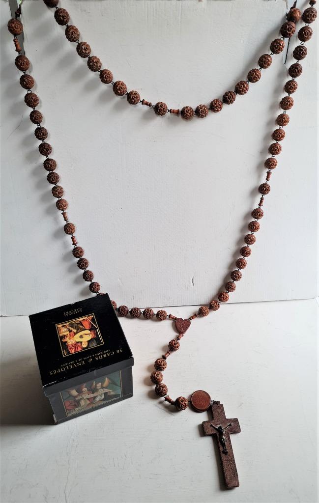 Chapelet vintage bois XXL dans boîte assortie. Devotionalia, Enlèvement ou Envoi, Comme neuf, Bijoux, Christianisme | Catholique