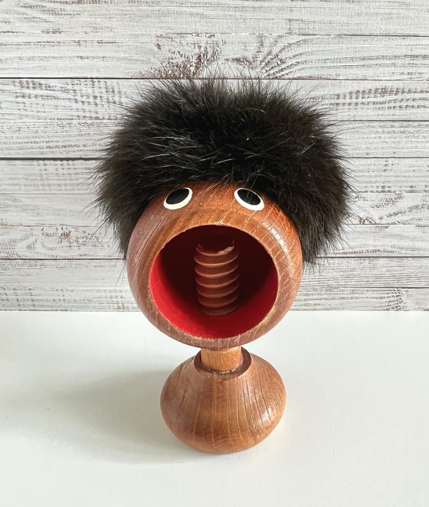 Casse-noix tête en bois avec cheveux, Antiquités & Art, Enlèvement ou Envoi