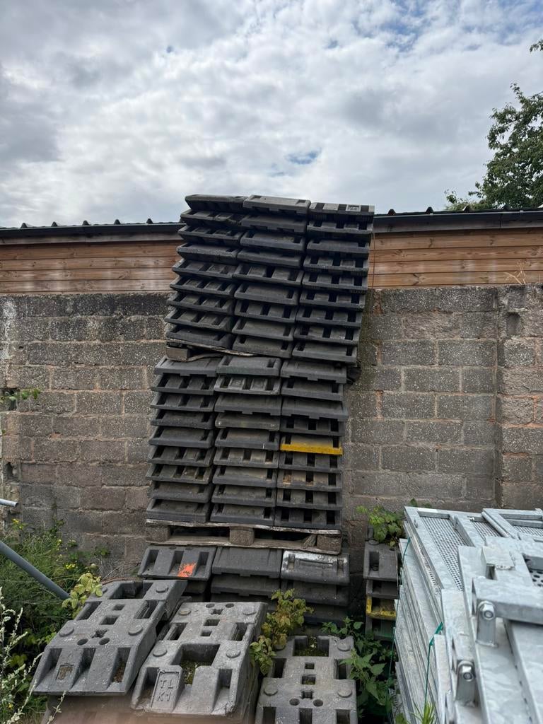 100 percelen Big Foot, Zakelijke goederen, Machines en Bouw | Overig, Ophalen