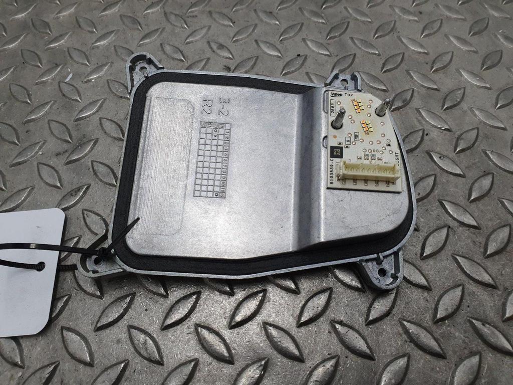 MINI (BMW) MINI F56 COOPER SE Basic 33 kWh DAGRIJVERLICHTING, Ophalen of Verzenden, Gebruikt, Stiba lid