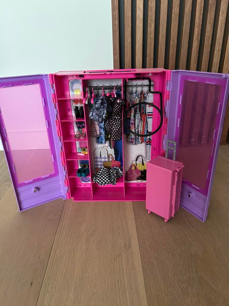 Barbie Kleerkast, Ophalen, Zo goed als nieuw