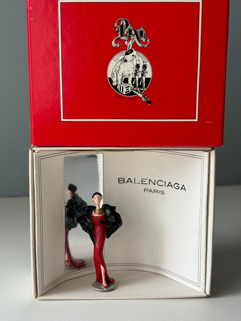 Balenciaga 1961 - pixi mode - la Haute couture, Collections, Enlèvement ou Envoi, Tintin, Comme neuf