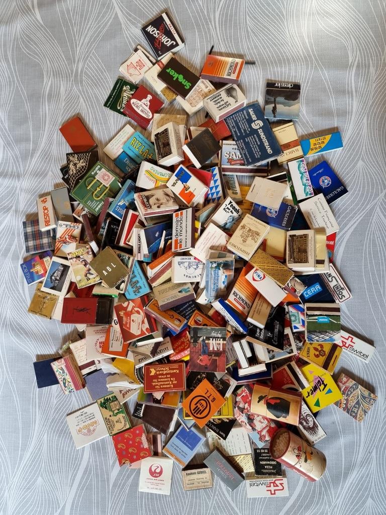 Collection boîtes allumettes année 70 et 80, Collections, Enlèvement