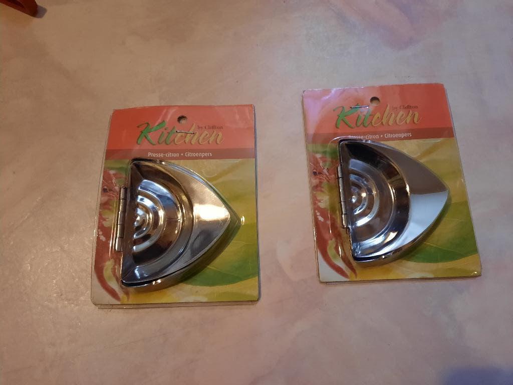 nieuwe citroenperser kitchen roestvrij staal 18/8, Huis en Inrichting, Ophalen of Verzenden, Nieuw