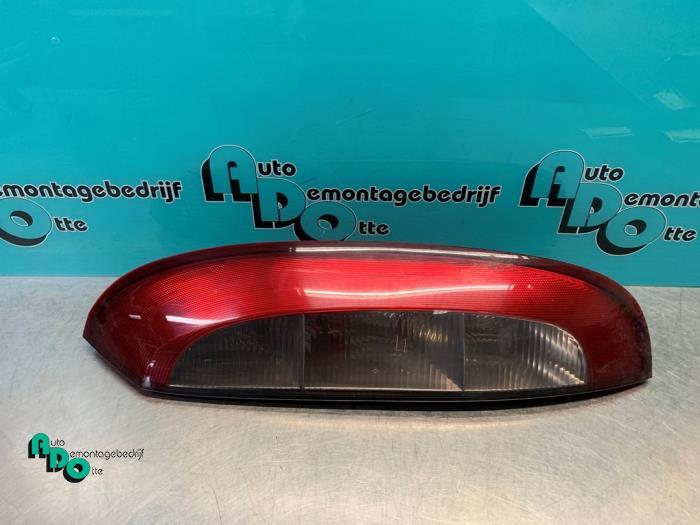 Achterlicht rechts van een Opel Corsa (Corsa C 00-), Auto-onderdelen, Gebruikt, -, -, Opel