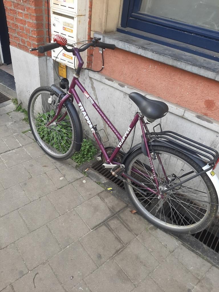 Damesfiets 26 inch met tas, Fietsen en Brommers, Ophalen of Verzenden