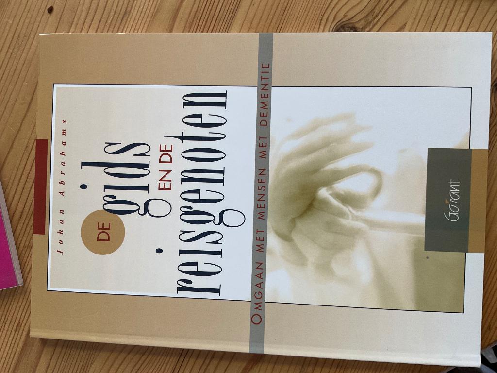 De gids en de reisgenoten, Boeken, Ophalen of Verzenden, Nieuw, Hogeschool, Johan Abrahams