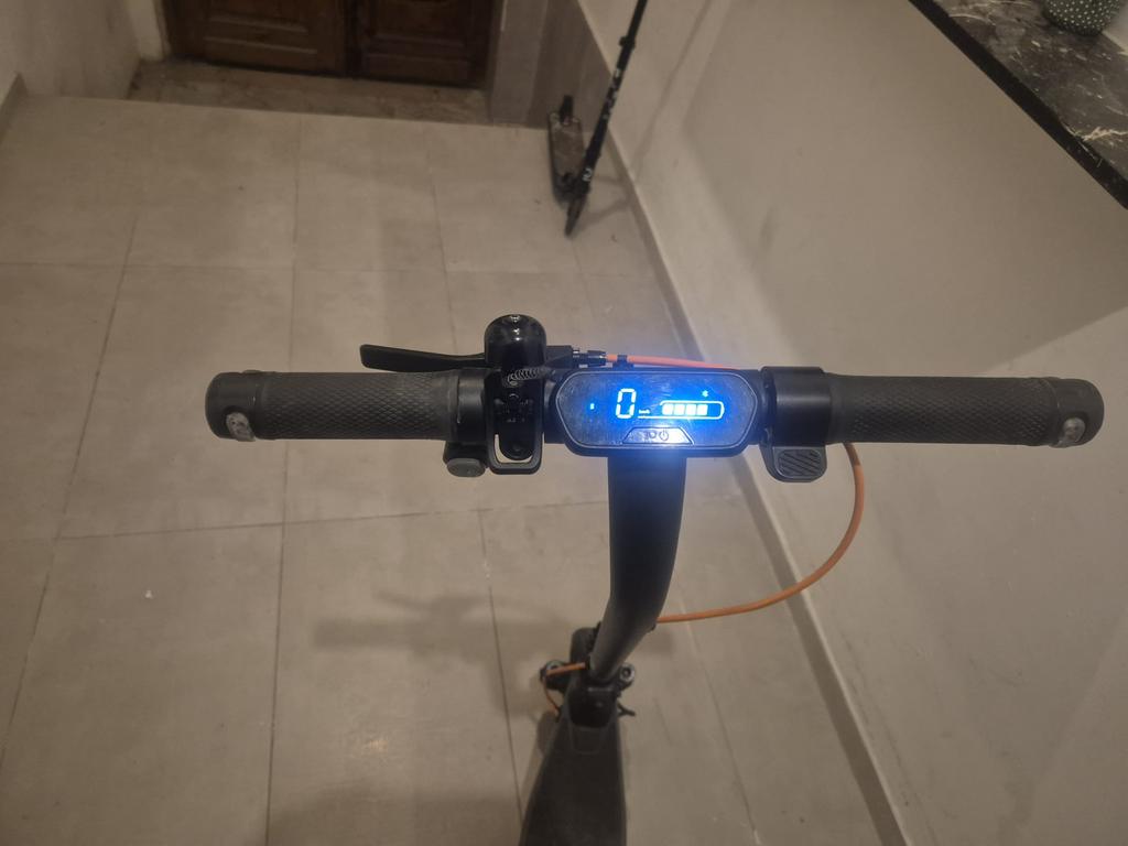 Trottinette électrique ninebot, Fietsen en Brommers, Steps, Gebruikt, Elektrische step (E-scooter), Ophalen of Verzenden