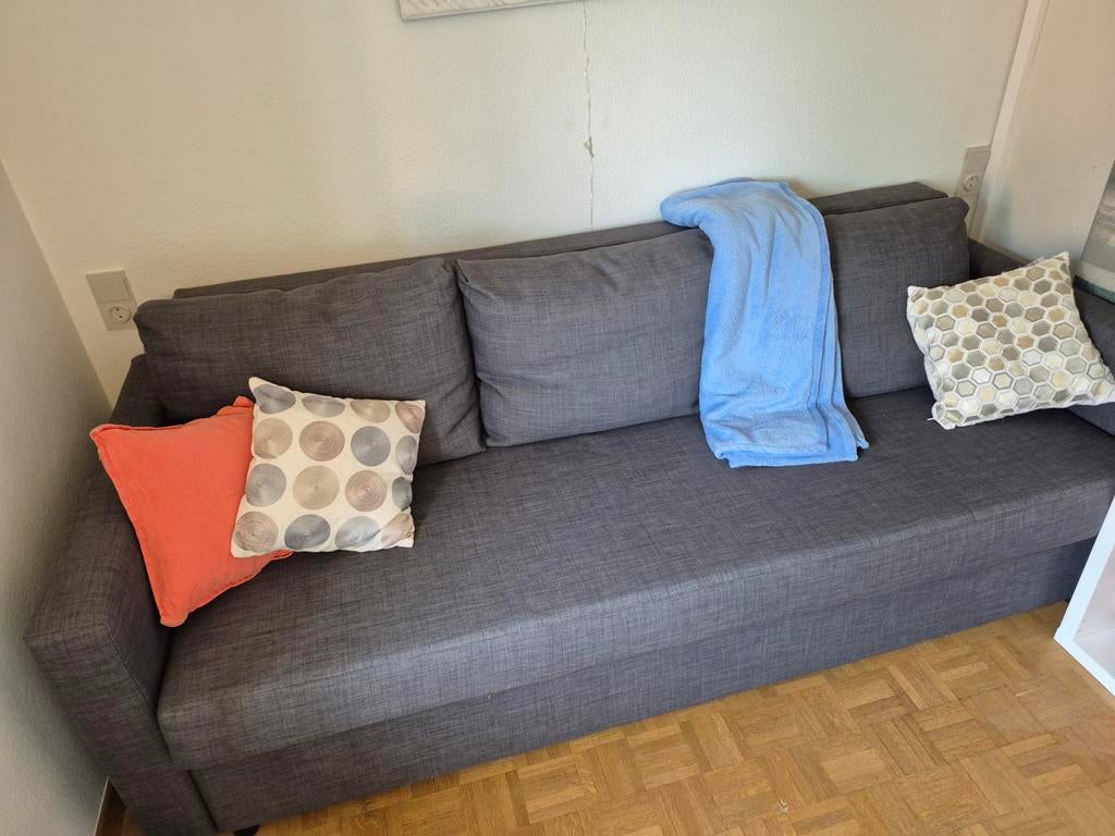 Canapé convertible Ikea Friheten 3pl. Etat neuf, Maison & Meubles, Chambre à coucher | Canapés-lits, Gris