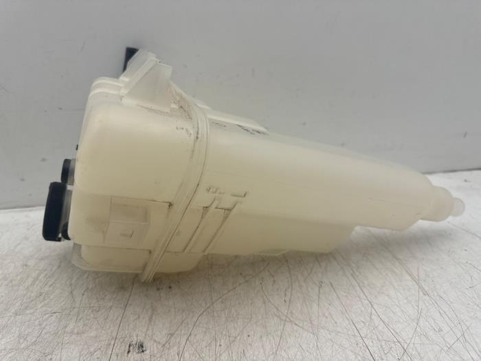 Expansievat van een Toyota Hilux, Gebruikt, -, -, Ophalen of Verzenden