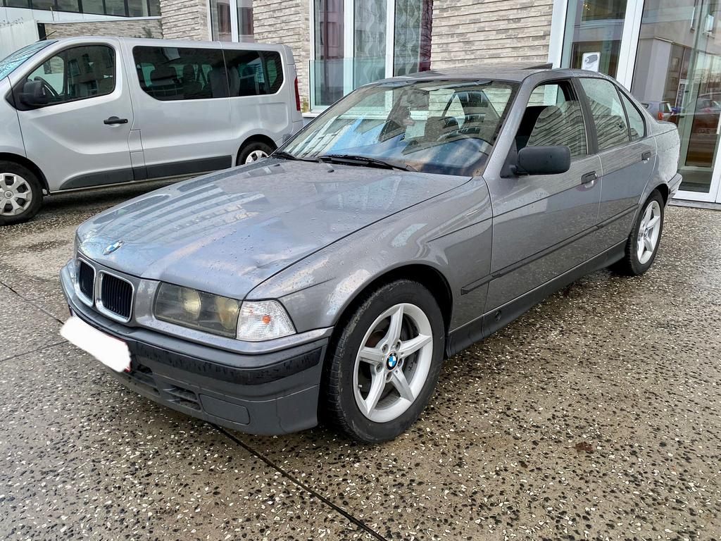 BMW 316i E36 Oldtimer, Argent ou Gris, Achat, Electronic Stability Program (ESP), 4 portes