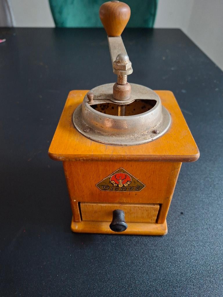 7 Oude koffiemolen, Antiek en Kunst, Antiek | Keukengerei, Ophalen