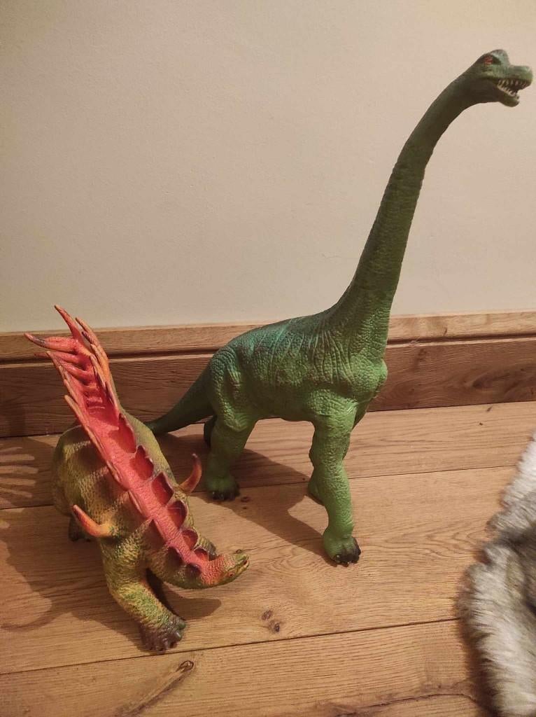 2 grote dinosaurussen, Kinderen en Baby's, Speelgoed | Actiefiguren, Ophalen of Verzenden, Zo goed als nieuw