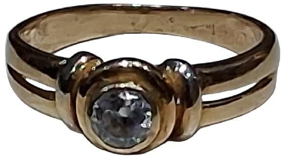 Bague pour femme en or 18 carats., Bijoux, Sacs & Beauté, Bagues, B, Enlèvement ou Envoi, Or, B