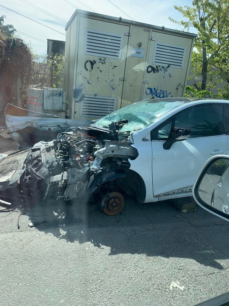Achète voiture tout état accidenté en panne ou fonctionnelle, Enlèvement