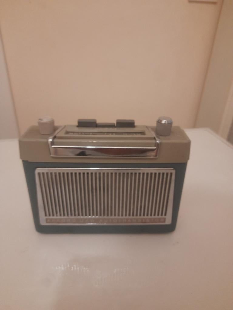 Oude radio, Antiek en Kunst