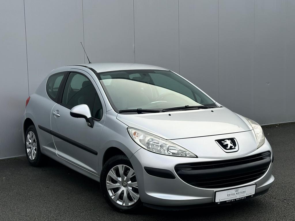 Peugeot 207 1.4i Filou - slechts 135.000 km GAR. 1AN, Auto's, Peugeot, Voorwielaandrijving, Testrit aan huis, Stof, 1360 cc