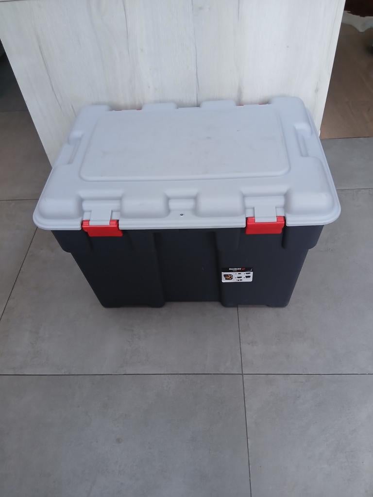 Bac plastic coffre de rangement tres solide 185 L outils, Enlèvement