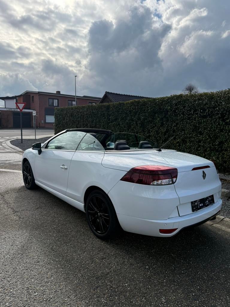 Renault Megane cabrio 1.9Dci Monaco gp 130pk, Autos, Renault, Cuir, Euro 5, Achat, Boîte manuelle