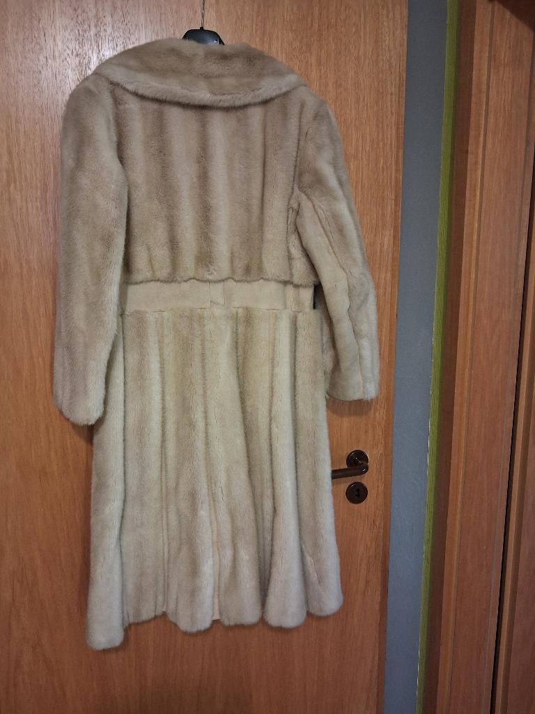 Fourrure, Taille 38/40 (M), Enlèvement ou Envoi, Sans marque, Beige