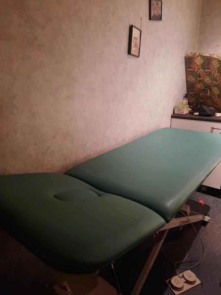 Behandeltafel (Enraf Nonius) in hoogte verstelbaar, Ophalen, Gebruikt