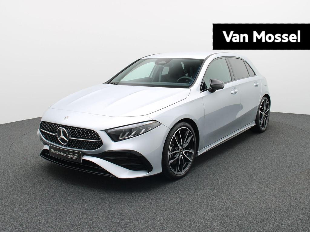 Mercedes-Benz A 200 AMG Line+ NIGHT PACK+PTS+19" INCH, Auto's, Mercedes-Benz, Gebruikt, 4 cilinders, 120 kW, Bedrijf