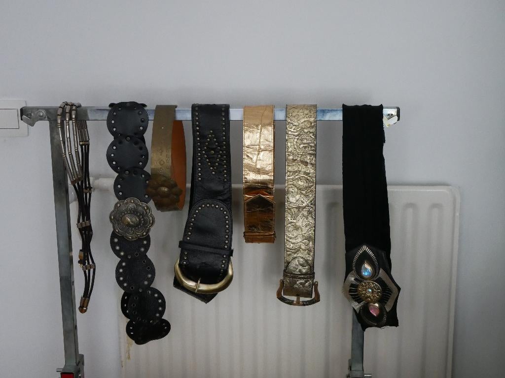 4 ceintures décorative 2 ceintures à réparer, Kleding | Dames, Riemen en Ceinturen, Ophalen, Gedragen, 100 cm of meer, Tailleriem