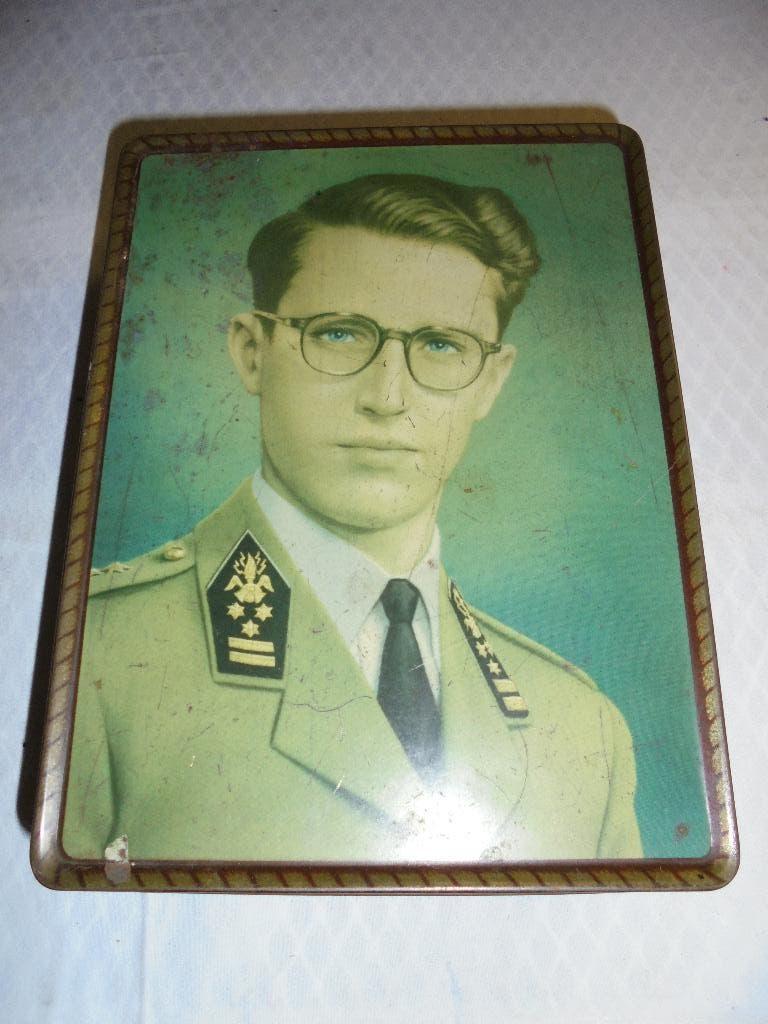 Vintage blikken doos Koningshuis, Enlèvement ou Envoi, Utilisé, Autres types