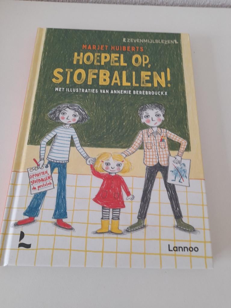 nieuw, kinderboekje  "Hoepel op stofballen", Boeken, Ophalen of Verzenden, Nieuw, Marjet Huiberts, 1 tot 2 jaar