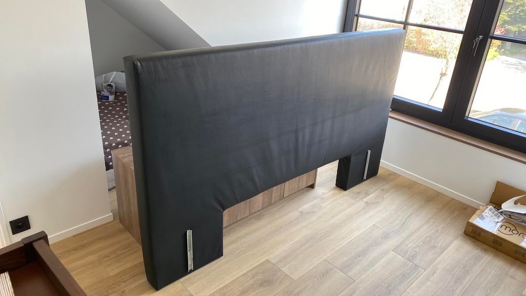 Bedrug zwart leder, Ophalen, Zo goed als nieuw, Zwart