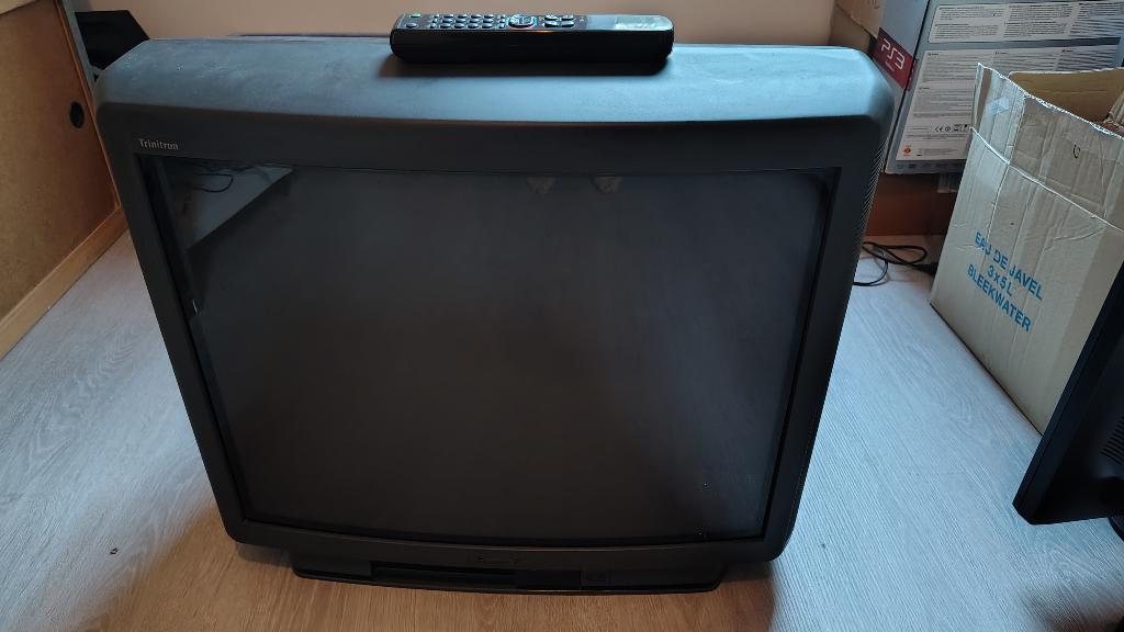 Télévision cathodique CRT Sony Trinitron RetroGaming, TV, Hi-fi & Vidéo, Télévisions vintages, Utilisé, 60 à 80 cm, Sony, Enlèvement