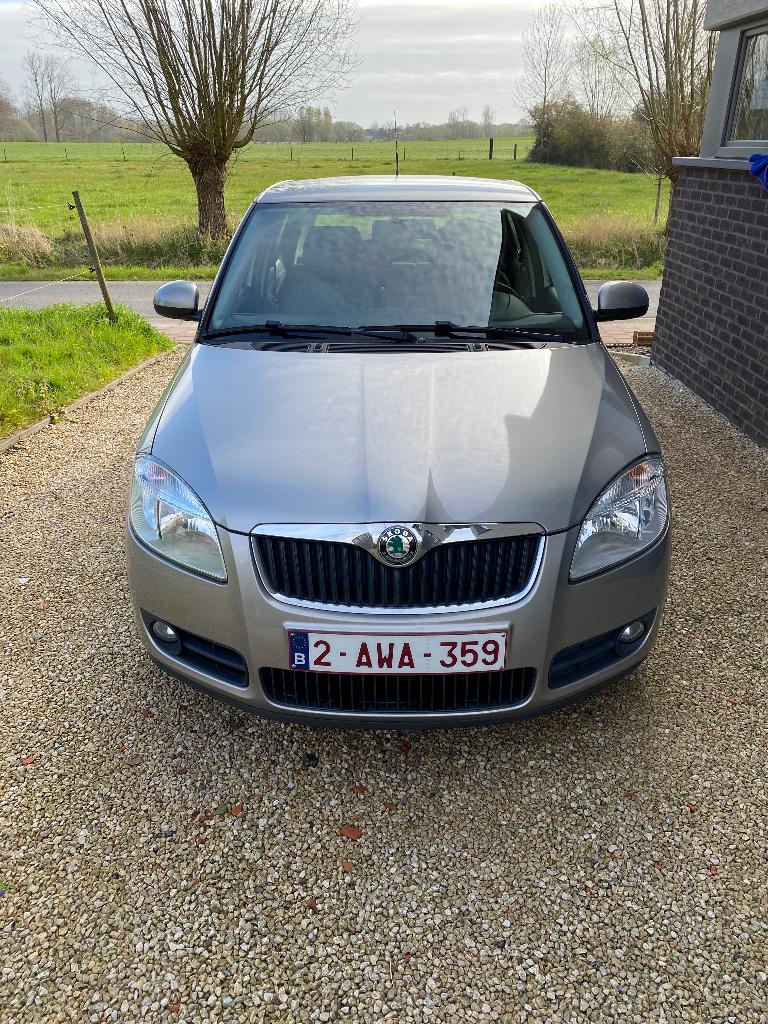 Skoda Fabia - 1.2 benzine, Autos, Achat, Boîte manuelle, Autres couleurs, 5 portes