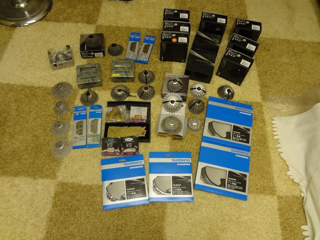 Nieuw Dura Ace Sram FSA Campagnolo cassette crankstel bladen, Enlèvement ou Envoi, Neuf, Autres types