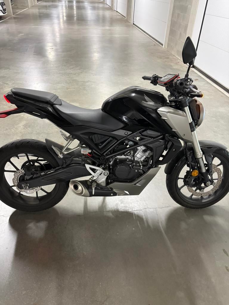 Honda CB125R, Motoren, Motoren | Honda, Particulier, 125 cc, 11 kW of minder, ABS