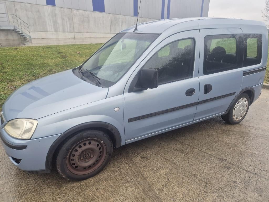 5 Place Opel Combo 1.7 Diesel, Auto's, Bedrijf, 5 deurs, Euro 4, Te koop